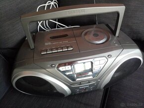 Boombox Samsung RCD-S50 Y - 4