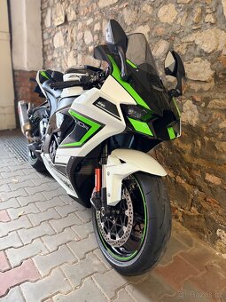 Kawasaki zx10r - 4