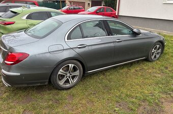 Mercedes E350d - 4