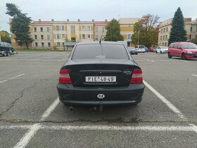 Opel Vectra B na opravu/ND - 4