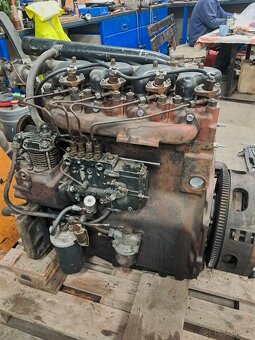 Motor zetor 6201 - 4