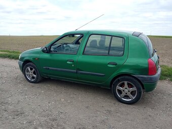 Renault Clio - 4