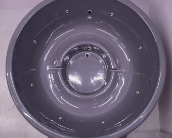 Koupací sud s vířivkou a vnitřním ohřevem vody - 4
