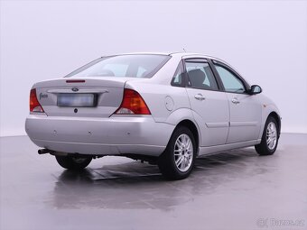 Ford Focus 1,6 16V Ghia Aut.klima Xenon (2003) - 4
