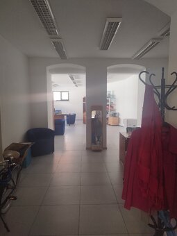 Pronájem obchodních prostor, kanceláří 133m2 17. listopadu - 4