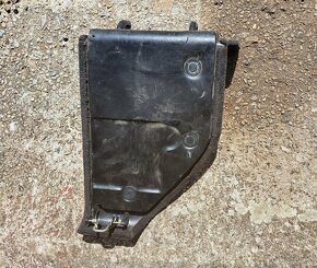 BMW e34 kryt reproduktoru, kryt - 4
