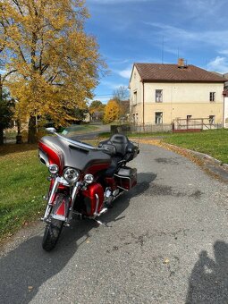 Harley Davidson Ultra Glide CVO 2014 - 4