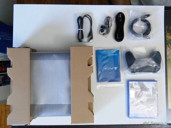 Ps4 Pro 1TB 4K HDR / SONY + 2 x ovladač ps sony - 4