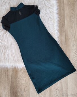 Tmavě zelené šaty - XS (S) - 4