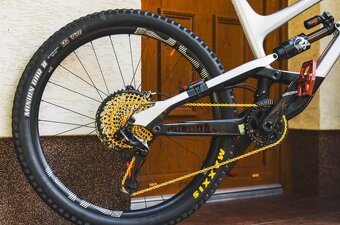 YT Capra Pro Race 2021 - 4