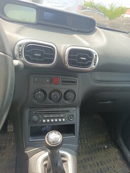 Citroen C3 Picasso 2010 1.4 16V 1.6 HDI - 4