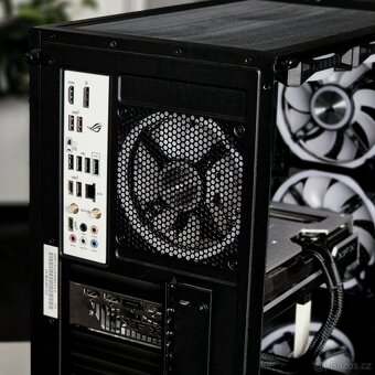 PC (ZÁRUKA) | Ryzen 7 7700 | RX 7800 XT 16GB | 32GB RAM | - 4
