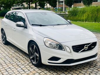 Volvo V60 2.0D 120KW MANUÁL R-DESIGN SENZORY - 4