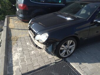 Mercedes C 180 CL Coupe benzín facelift 2006 - 4