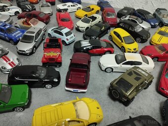 Modely autíček 1/43 - 4