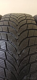 Nexen 215/65 R16 98H 4,5 - 5,5 mm - 4