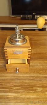 Mlýnek - Lodos 1945 Lux (ořech) - 4