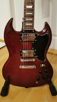 Elektrická kytara EKO DV-300 Red - SG - 4