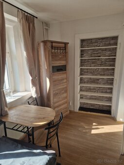 Rodinny dum 11 luzek na pronajem - Bilina - 4