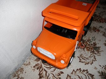 Tatra 148  - Oranžová NOVÁ - 4