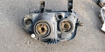 Světlo Renault Clio II - 4