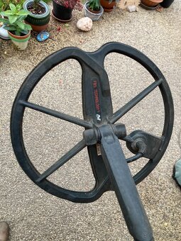 Detektor kovu Minelab Explorer SE profesional - 4