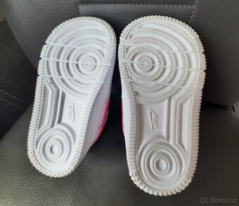 NOVÉ Nike Force 1 low easyon vel. 23 - 4