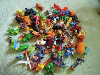 Figurky postavičky magnetky mix - 4