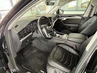 Volkswagen Touareg, 3,0 TDI 210 kW 4x4 Tiptronic top stav - 4