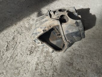 Díly Yamaha XT550 - 4