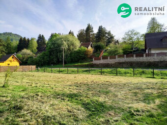 Stavební pozemek 963m² v obci Noviny pod Ralskem - 4