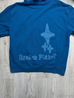 Broken planet - 4