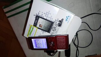 Sony Ericsson W910i - 4