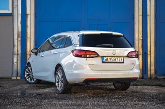 Opel Astra Sport Tourer ST 1.6 CDTI 136k Dynamic AT6 - 4