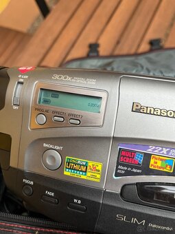 Video kamera Panasonic RX67 - 4