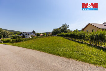 Prodej pozemku k bydlení, 1240 m², Zálezly - 4