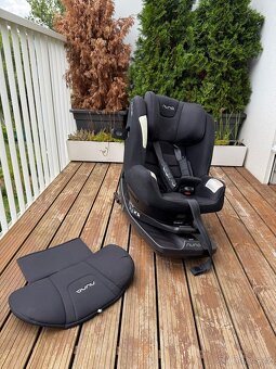 Otočná 360° autosedačka 9-18 měsíců Nuna Prym - 4