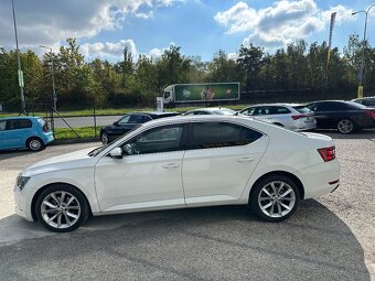 Skoda Superb 2017 - 4