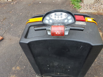 TAHAČ vozíků STILL - 4