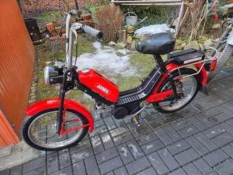 Babetta 210/215 s kartičkou, červená /1/ - 4