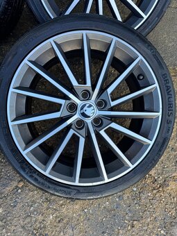 5x100 r17 Škoda Torino - 4
