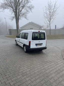 Opel combo-c 1.4 5.místné - 4