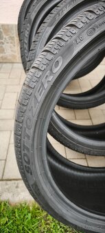 275/30/20 zimní Pirelli - 4