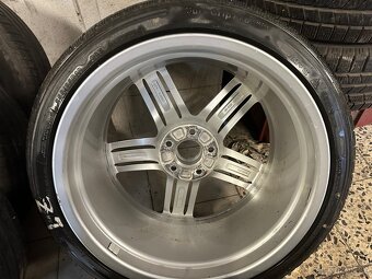 Audi 255.35.19. Zimní pneu - 4