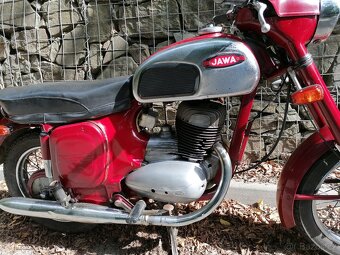 Jawa 250 /592 - 4