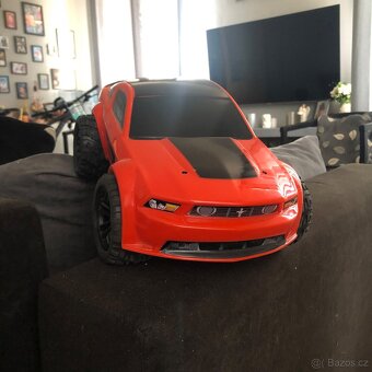 TRAXXAS 1/16 - 4