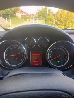 OPEL ASTRA J - 4