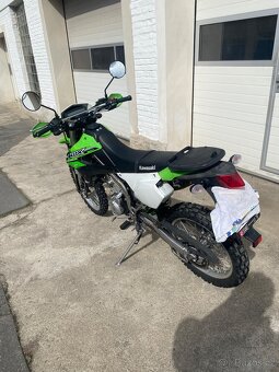 Kawasaki klx 250 2016 - 4