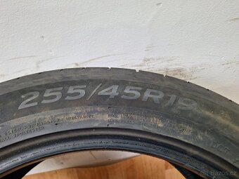 Letní pneu 255/45/19 Hankook - 4