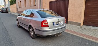 Škoda octavia 2 1.6 fsi 2008 Kupovane v cz 1 majitel pireli. - 4